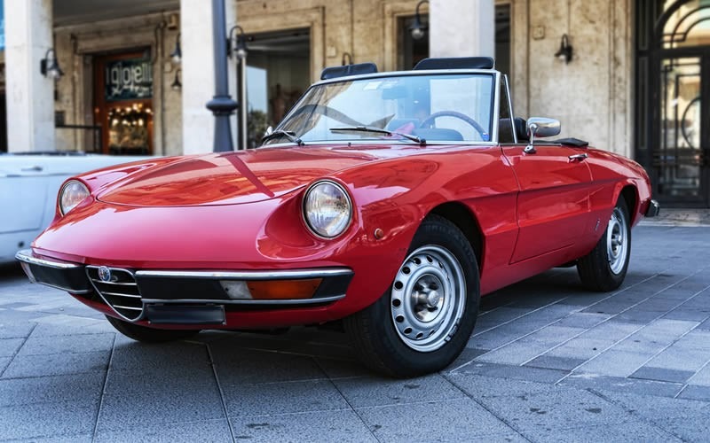 alfa romeo spider 2000 1982