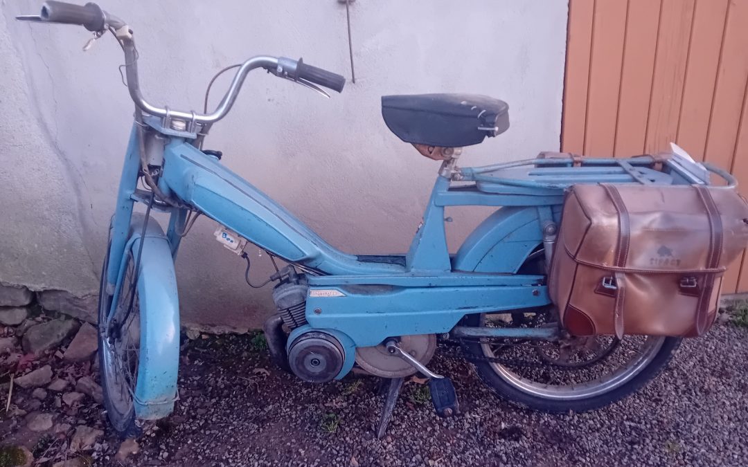 Mobylette MOTOBECANE